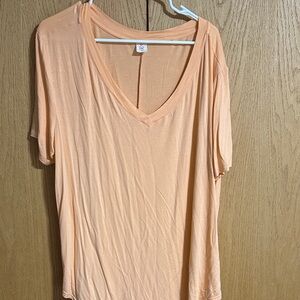 Elegant Peach V-Neck Short Sleeve Top